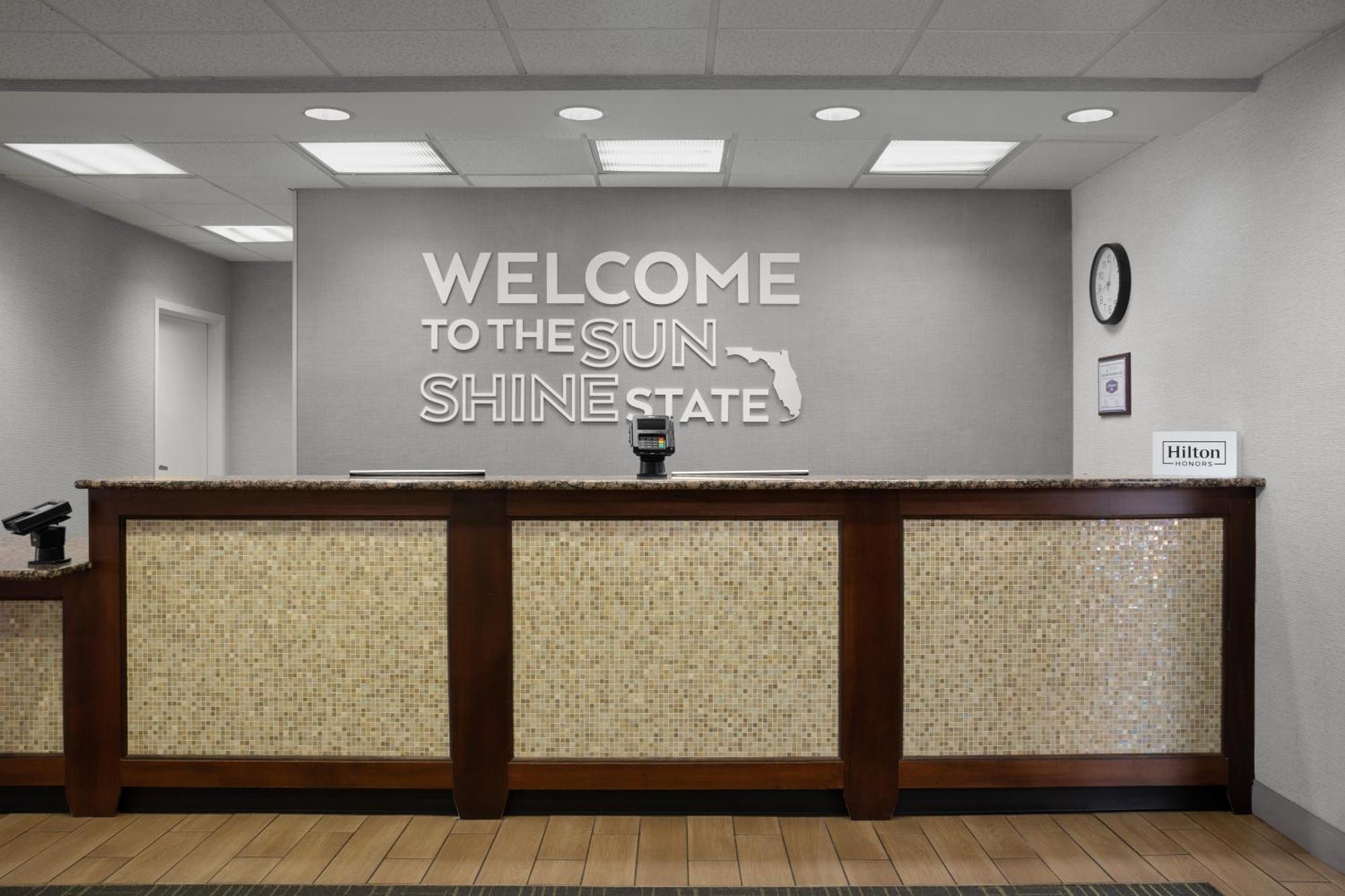 Upper Grand Lagoon Hampton Inn By Hilton Panama City Beach מראה חיצוני תמונה