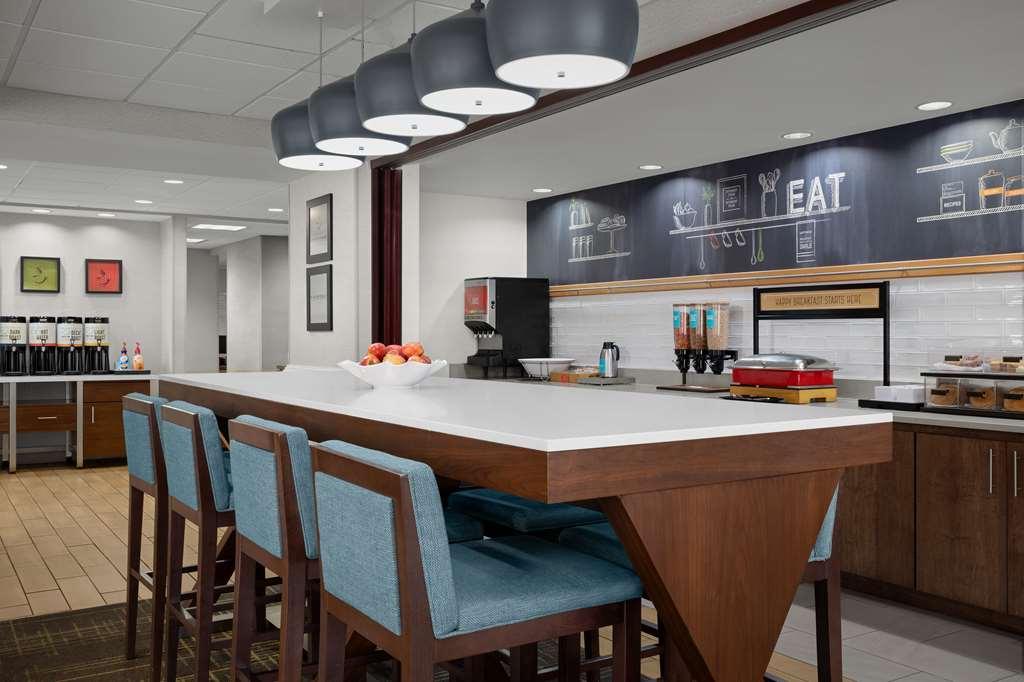 Upper Grand Lagoon Hampton Inn By Hilton Panama City Beach מסעדה תמונה